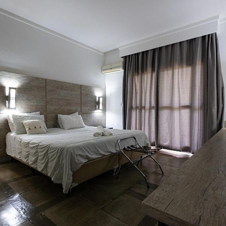 Araguaia Hotel Барра-ду-Гарсас Экстерьер фото