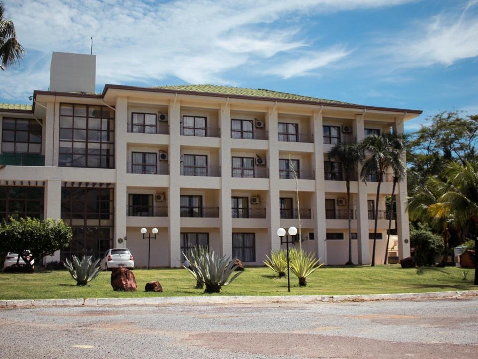 Araguaia Hotel Барра-ду-Гарсас Экстерьер фото