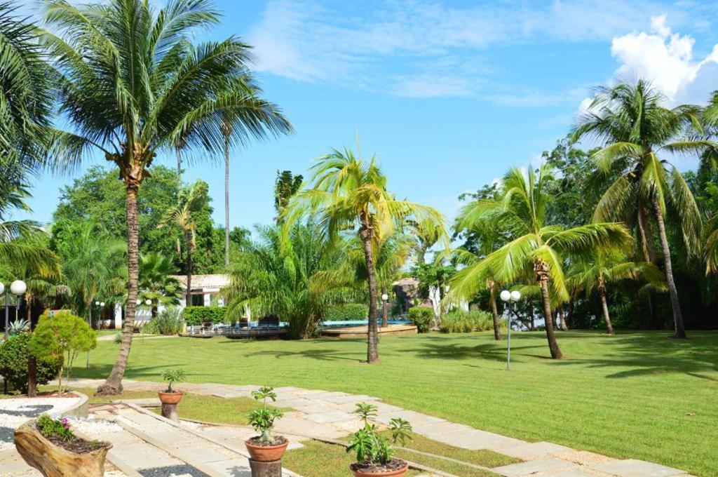 Araguaia Hotel Барра-ду-Гарсас Экстерьер фото
